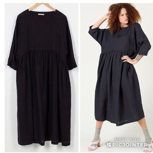 black crane tradi dress